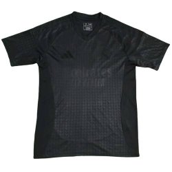 Maglia Real Madrid All-Black 2024/25 - Concept