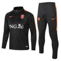 Squad Tracksuit Netherlands 2018